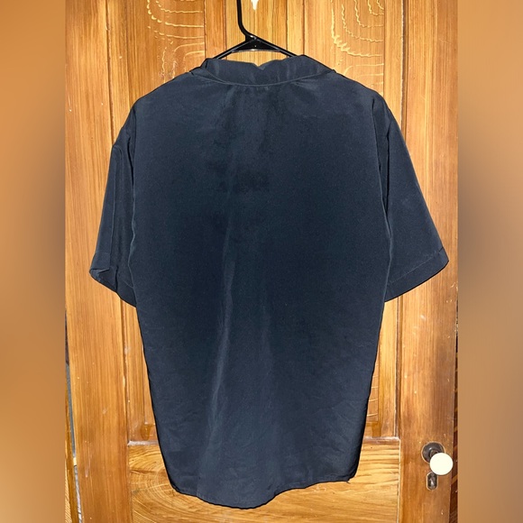 Vintage early 2000’s pin up girl dice button up - Picture 4 of 5